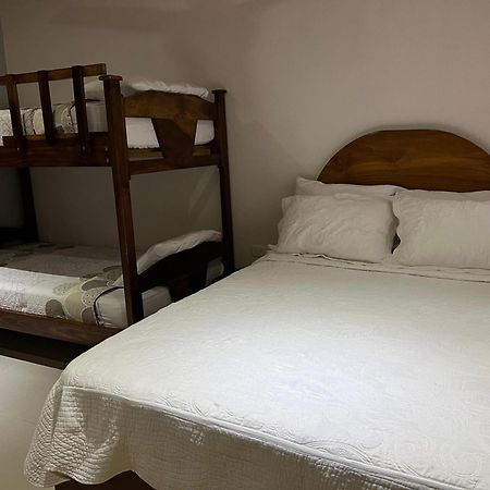 Apartamentos Mansion Tropical Quepos Eksteriør bilde