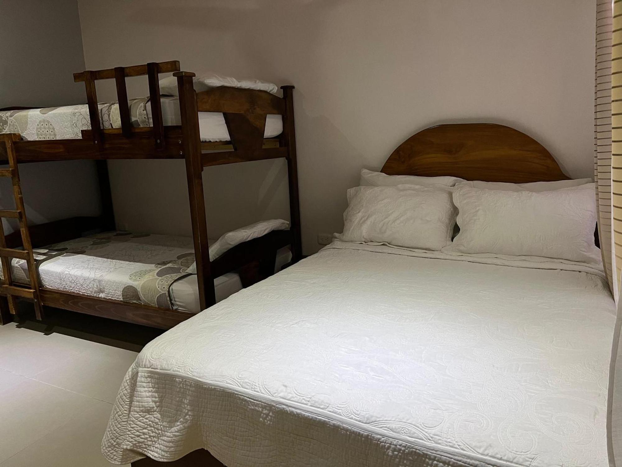 Apartamentos Mansion Tropical Quepos Eksteriør bilde